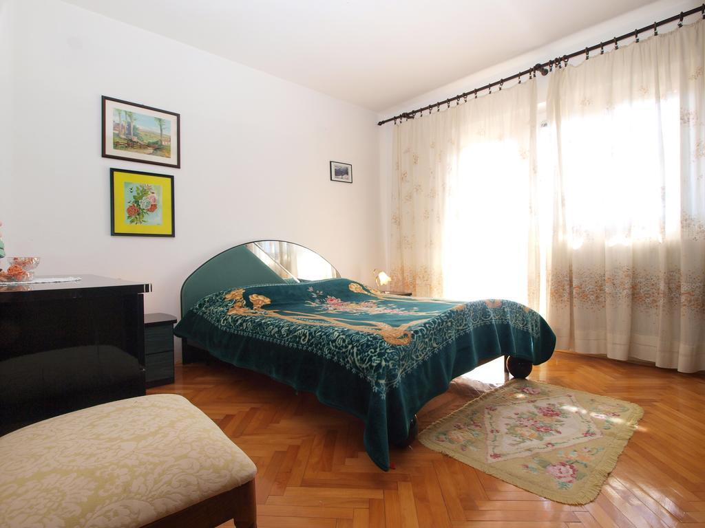 Apartment Luisa 1437 Peruski Экстерьер фото