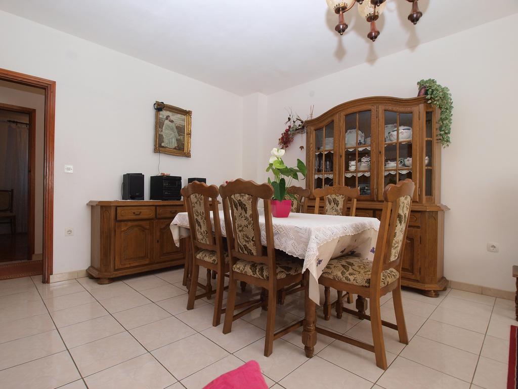 Apartment Luisa 1437 Peruski Экстерьер фото