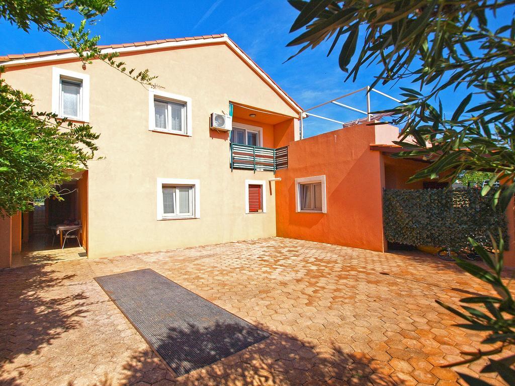 Apartment Luisa 1437 Peruski Экстерьер фото