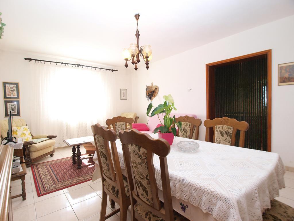 Apartment Luisa 1437 Peruski Экстерьер фото